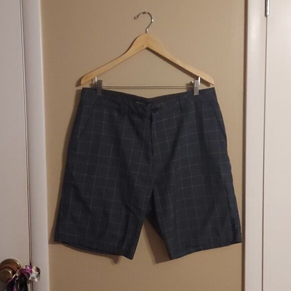 O'Neill Casual Surf Shorts size 36 - Picture 1 of 5